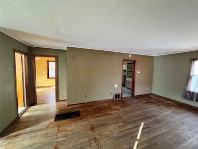 1848 E 7th St, Erie, PA 16511 - photo 7