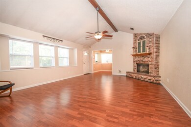 1055 Westglen Dr, Alvin, TX 77511 - photo 6