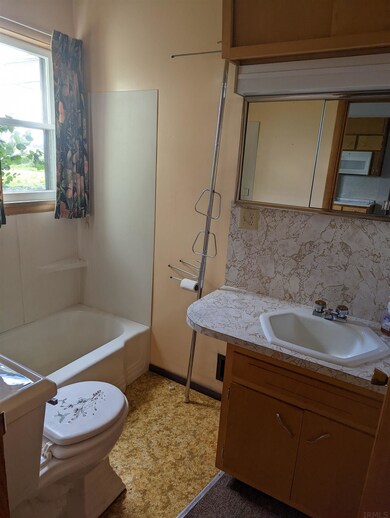 9611 S 450 E, Geneva, IN 46740 - photo 6