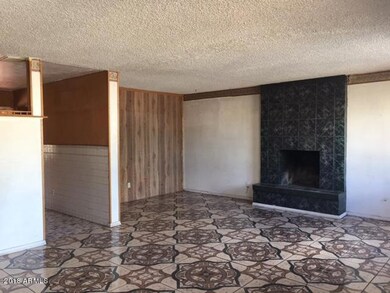 3038 N 80th Ln, Phoenix, AZ 85033 - photo 5