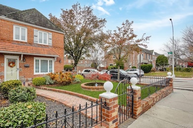 62-02 78th St, Middle Village, NY 11379 - photo 3