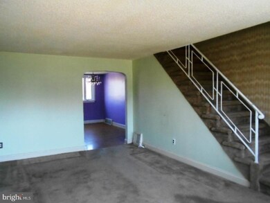 1043 Cedarwood Rd, Glenolden, PA 19036 - photo 2