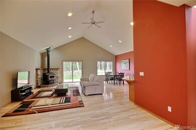 6031 185th St NW, Stanwood, WA 98292 - photo 4