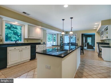 2873 E Fox Chase Cir, Doylestown, PA 18902 - photo 5