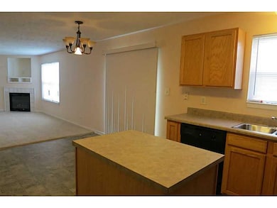 855 Pine Lake Dr, Greenwood, IN 46143 - photo 7