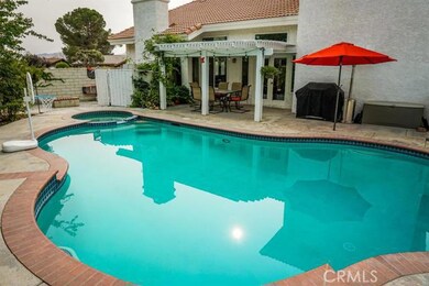 18154 Deauville Dr, Victorville, CA 92395 - photo 4