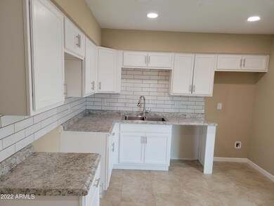 2207 N 48th Ln, Phoenix, AZ 85035 - photo 7