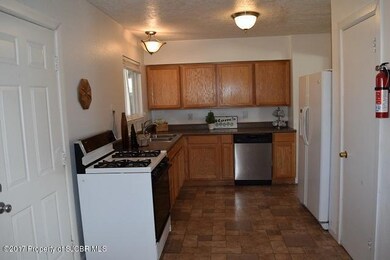 5000 Kayenta Cir, Farmington, NM 87402 - photo 4