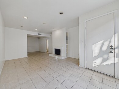 2100 Tanglewilde St unit 133, Houston, TX 77063 - photo 5