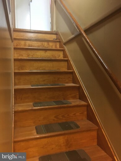 5803 Moores Run Ct, Baltimore, MD 21206 - photo 2