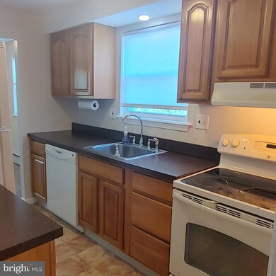 166 N Union Ave, Lansdowne, PA 19050 - photo 5