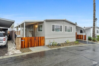 335 Hickorywood Ln, Bakersfield, CA 93308 - photo 3