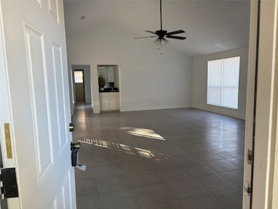 Welcome to 17058 Gleneagle Dr South
