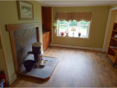 655 Hilltop Rd, Littleton, NH 03561 - photo 5