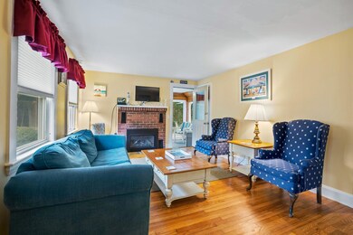 31 Gages Ln, Dennis Port, MA 2639 - photo 4