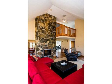 15 Country Ln, Cranston, RI 02921 - photo 5