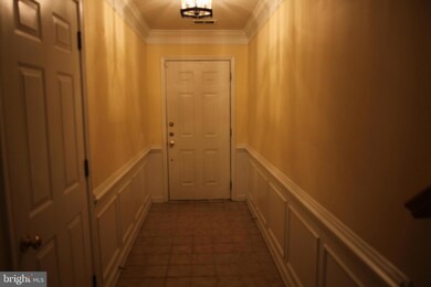 13418 Matthews Vista Dr, Centreville, VA 20120 - photo 2