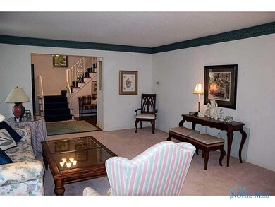 4422 Woodbriar Dr, Toledo, OH 43623 - photo 3