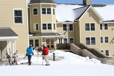 Jackson Gore Village unit 843/845/847, Ludlow, VT 05149 - photo 2