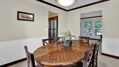 Formal Dining
