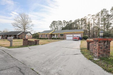 110 Columbia Dr, Jacksonville, NC 28546 - photo 4