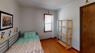 1915-5th-Ave-N-Bedroom (5)