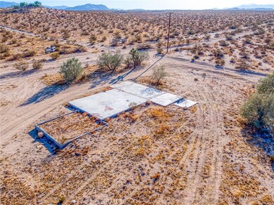 63140 Pole Rd, Joshua Tree, CA 92252 - photo 7