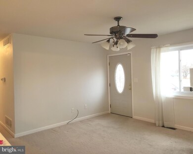 317 Taney Dr, Taneytown, MD 21787 - photo 3