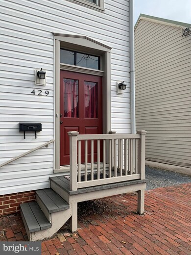 429 W South St, Frederick, MD 21701 - photo 2