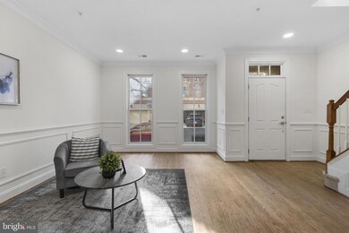 1256 Dockside Cir, Baltimore, MD 21224 - photo 5