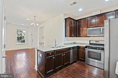 44033 Etna Terrace unit ., Chantilly, VA 20152 - photo 5