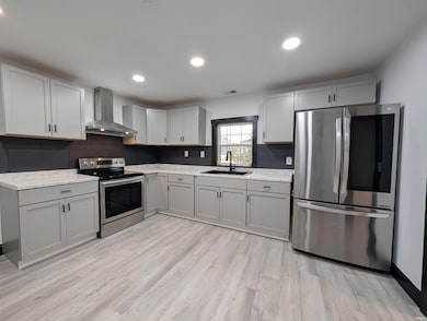 307 Giltner St, Oaktown, IN 47561 - photo 3