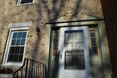 9541 Saluda Ct, Lorton, VA 22079 - photo 5