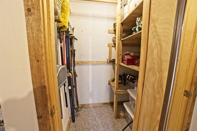 32 Tripplewood Rd unit 1, Campton, NH 03223 - photo 7