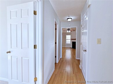 259 Waterdown Dr unit 11, Fayetteville, NC 28314 - photo 6