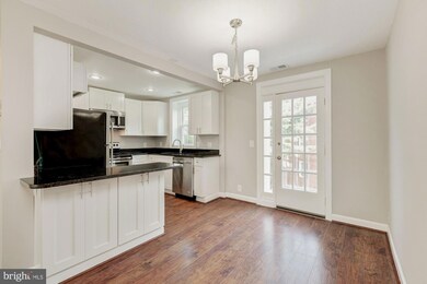 4715 31st St S unit C2, Arlington, VA 22206 - photo 5