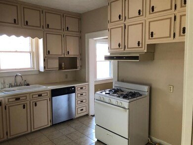 615 S 13th St, Parsons, KS 67357 - photo 7