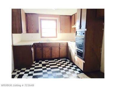 8 S Gin Town Rd, Mulberry, AR 72947 - photo 3