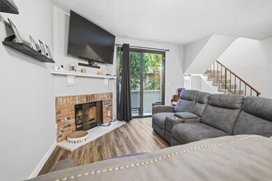 6540 Hayvenhurst Ave unit 3, Van Nuys, CA 91406 - photo 6