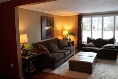 17 Gordon Dr, Londonderry, NH 03053 - photo 4