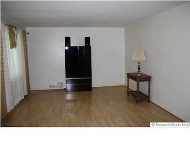 7 Terry Ln, Tinton Falls, NJ 07724 - photo 3