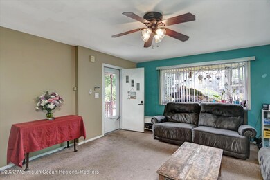 04-Living Room