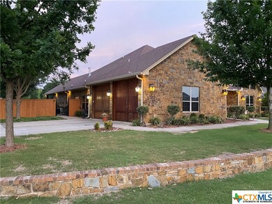 609 Macy Dr, Troy, TX 76579 - photo 3