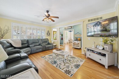 1728 Town Commons Dr unit 65, Howell, MI 48855 - photo 4