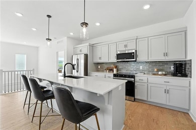 1204 SE Windbreak Dr, Lee's Summit, MO 64081 - photo 5