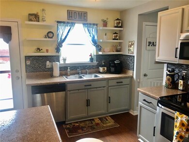 1399 Fiesta Dr, Franklin, IN 46131 - photo 4