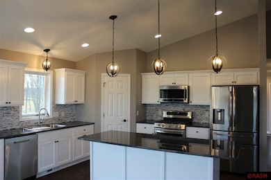 2233 Coventry Ln, North Mankato, MN 56003 - photo 6