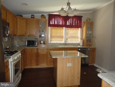708 Dale Ln, Williamstown, NJ 08094 - photo 5