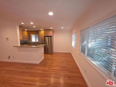 309 Broadway St unit 6, Los Angeles, CA 90291 - photo 3