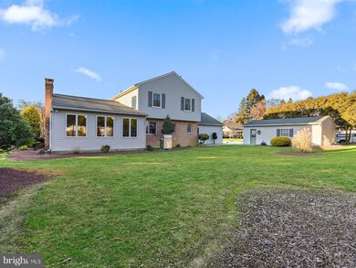 229 N Wyomissing Ave, Reading, PA 19607 - photo 3